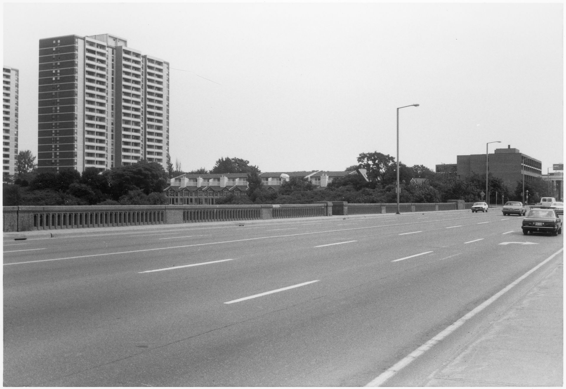 Street View of the Bloor Street Bridge in 1984. City of Toronto Archives, Fonds 268, File 6, Item 35.